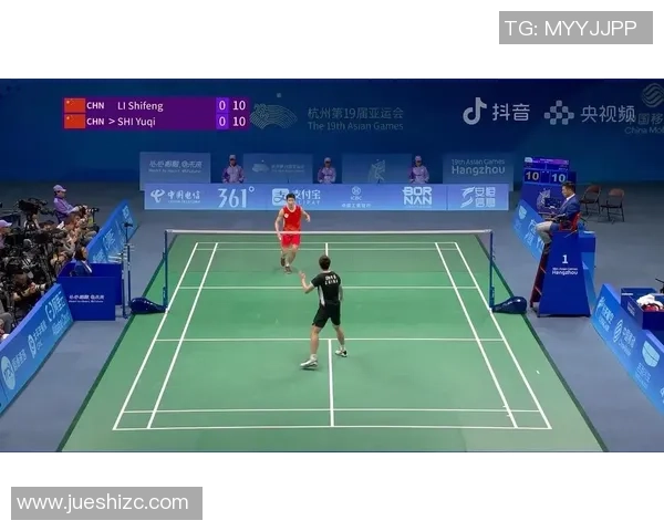 南京羽毛球队在亚运会积分榜上以76分稳居第一名展现强劲实力